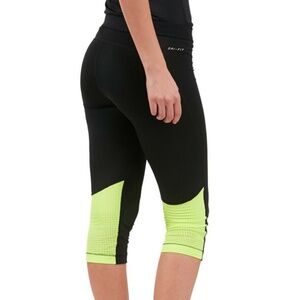 Nike Pro Capri Leggings